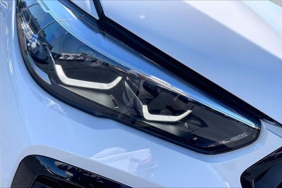 2022 BMW X6 M50i
