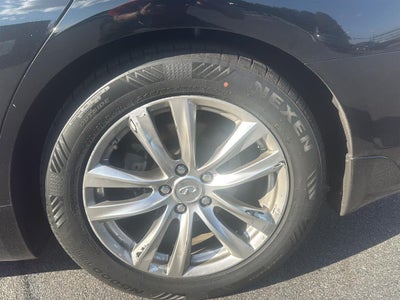 2018 INFINITI Q70 3.7 LUXE