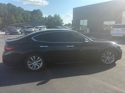 2018 INFINITI Q70 3.7 LUXE