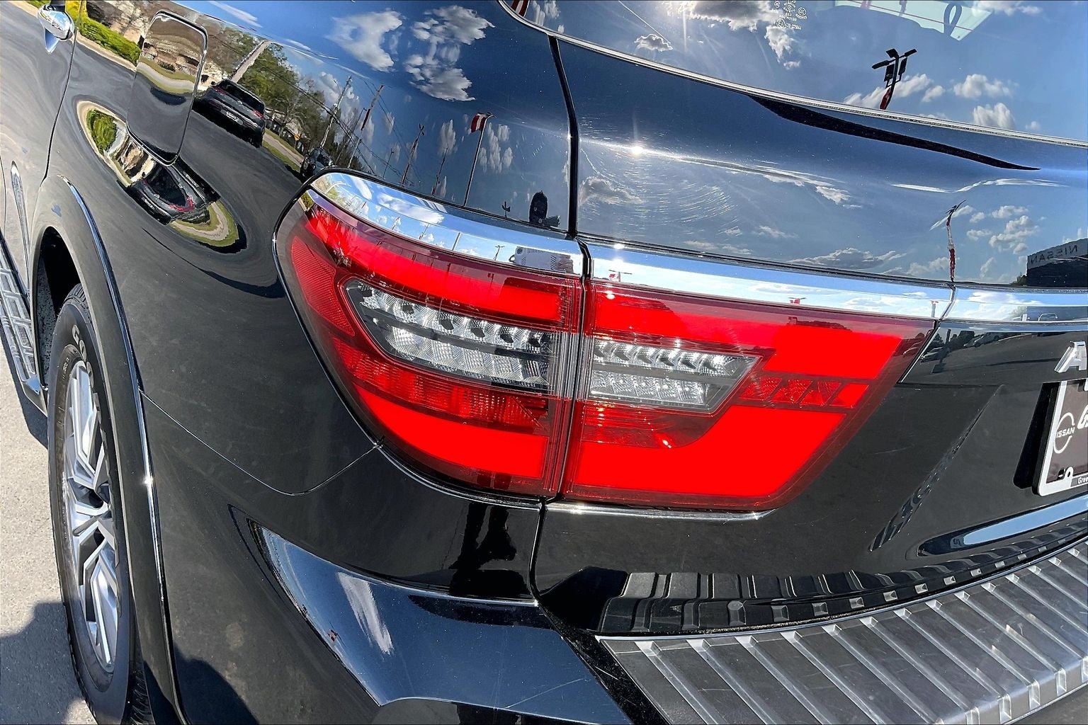 2023 Nissan Armada SL