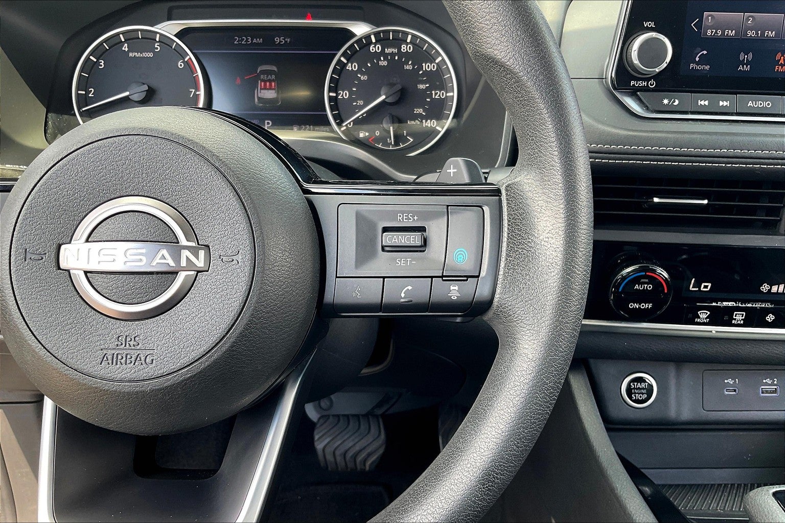 2023 Nissan Rogue SV