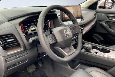 2025 Nissan Rogue Platinum