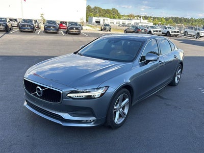 2019 Volvo S90 Momentum
