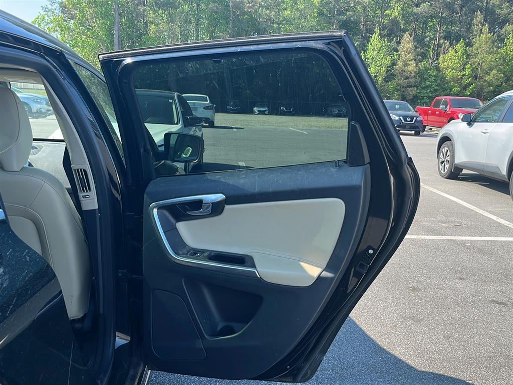 2016 Volvo XC60 T5 DRIVE-E PLATIN