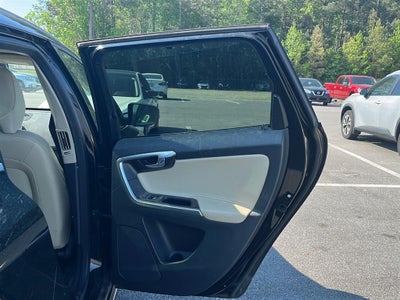 2016 Volvo XC60 T5 DRIVE-E PLATIN