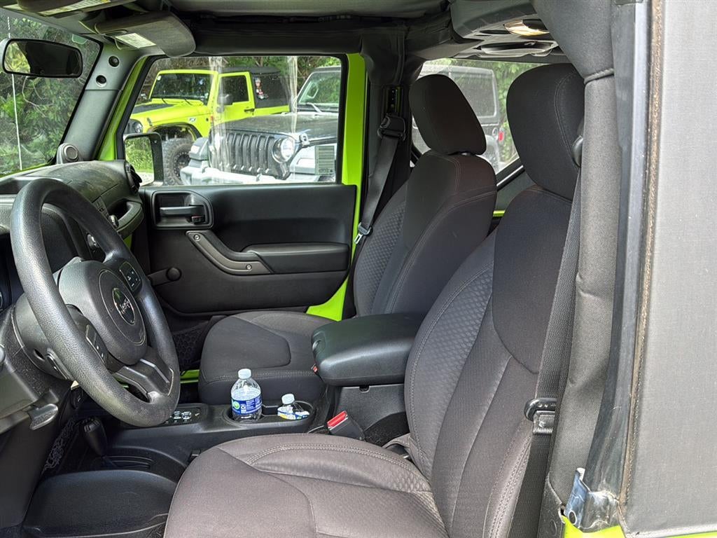 2013 Jeep WRANGLER SPORT