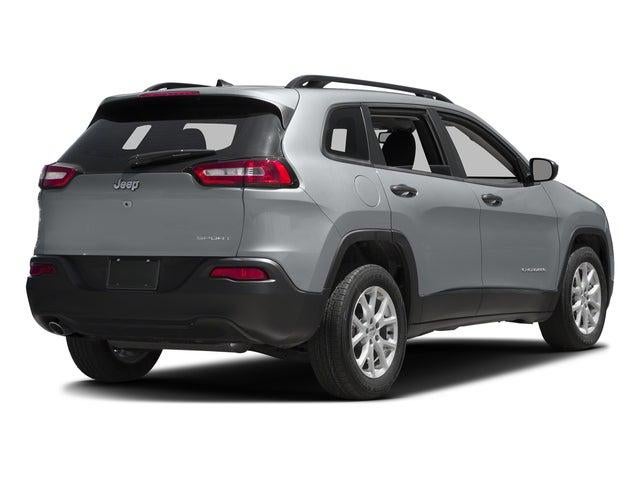 2017 Jeep Cherokee Sport