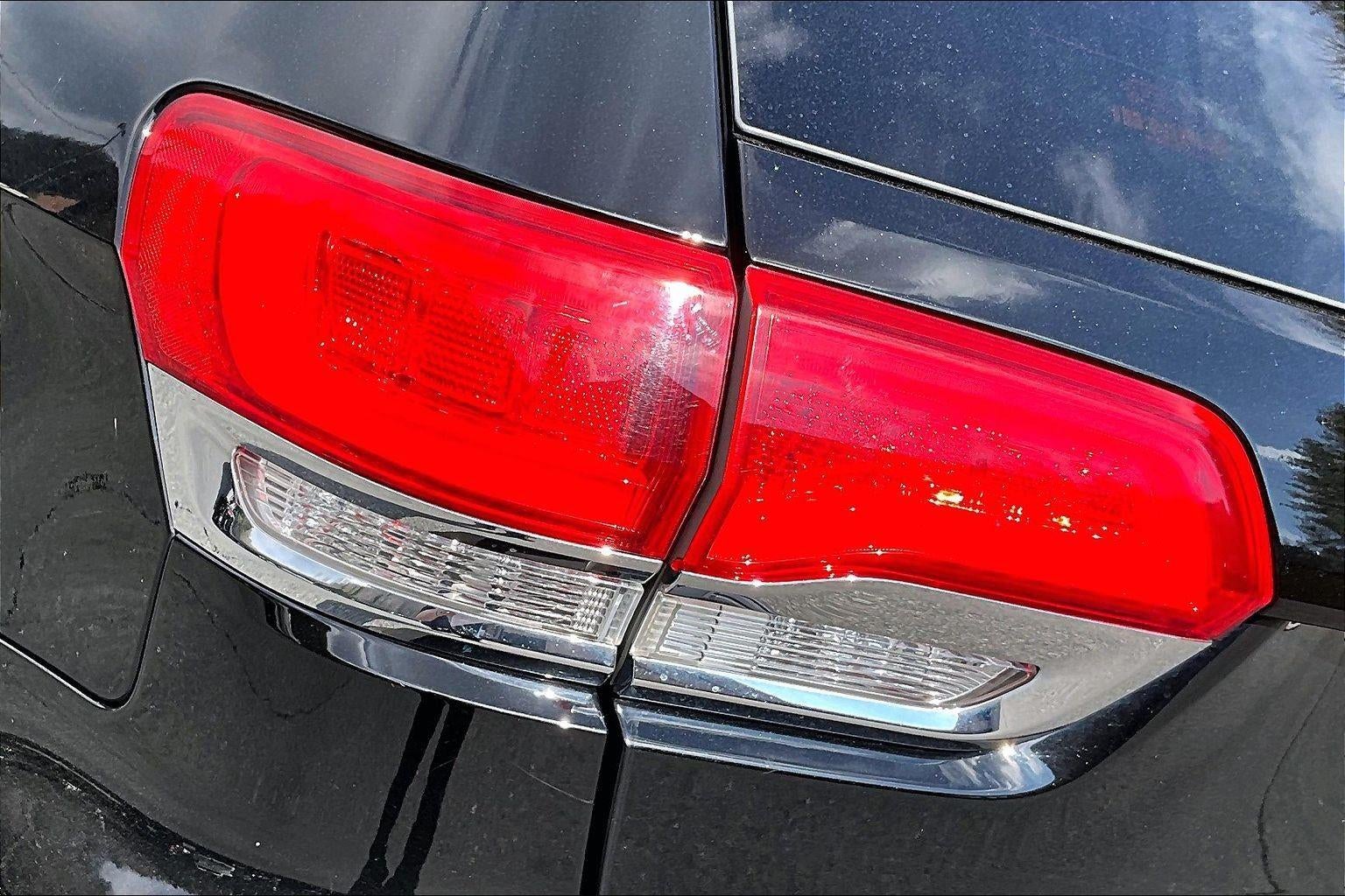 2019 Jeep Grand Cherokee Laredo E