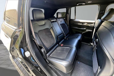 2022 Jeep Grand Cherokee Altitude