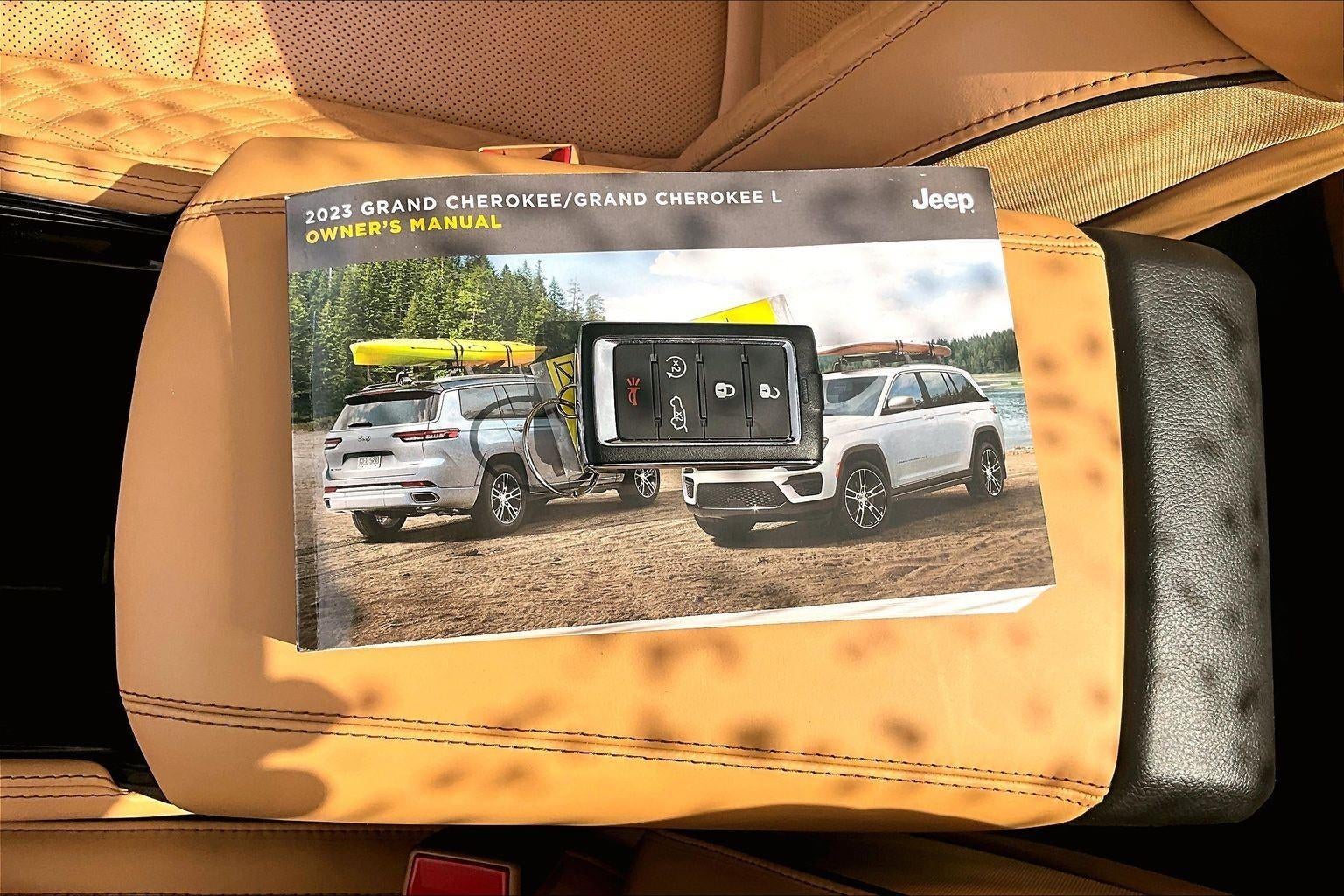 2023 Jeep Grand Cherokee Summit Reserve