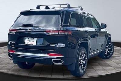 2023 Jeep Grand Cherokee Summit Reserve