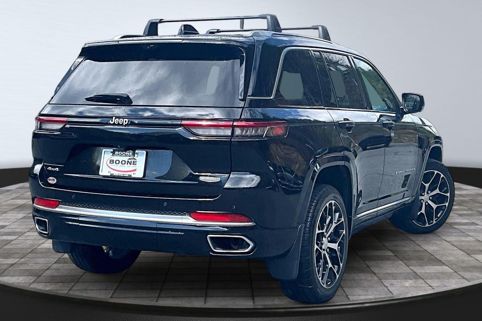 2023 Jeep Grand Cherokee Summit Reserve