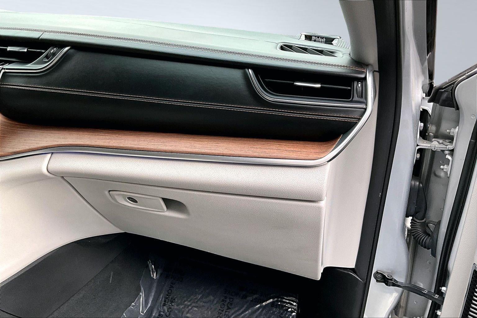 2022 Jeep Grand Cherokee L Summit