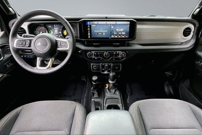 2025 Jeep Wrangler 4xe Sahara
