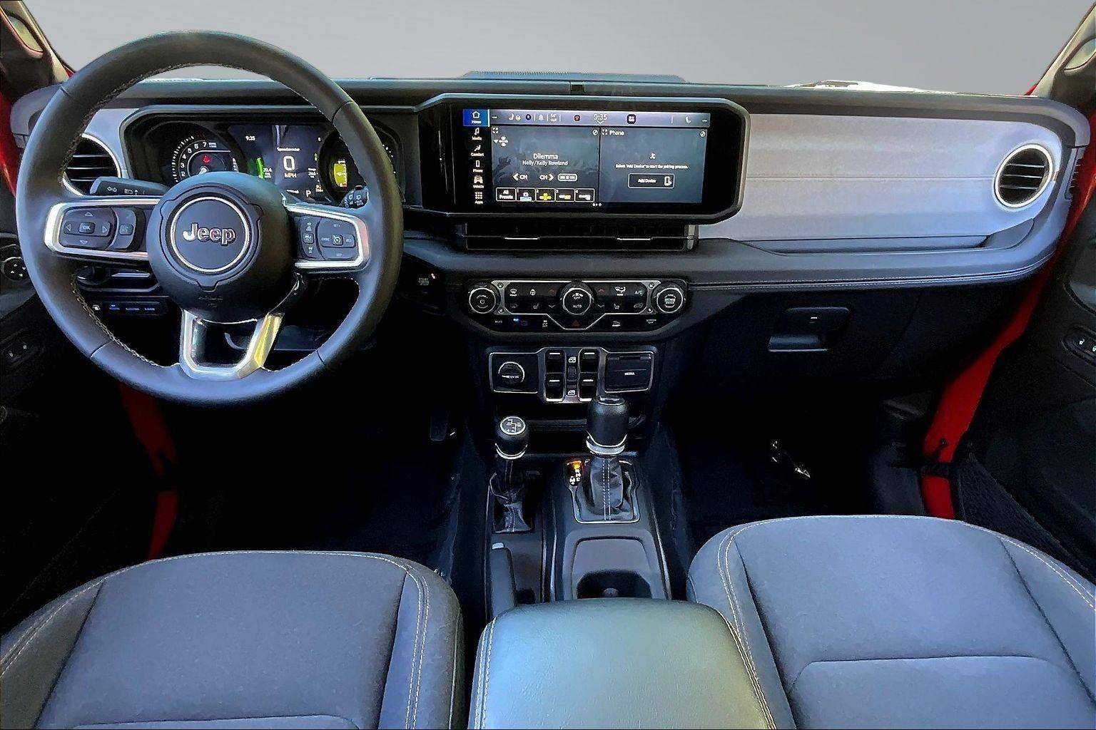 2025 Jeep Wrangler 4xe Sahara