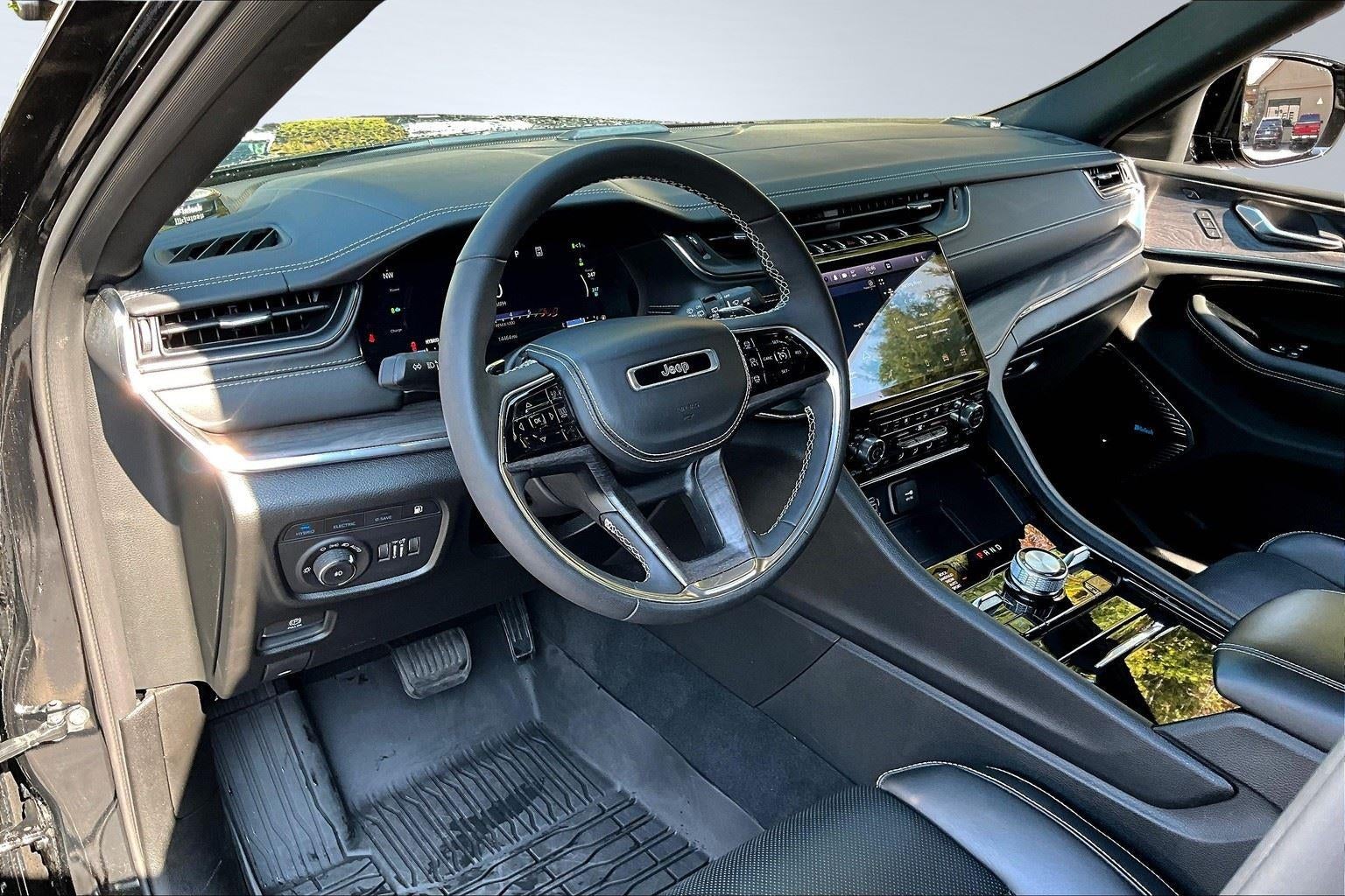 2024 Jeep Grand Cherokee 4xe Overland