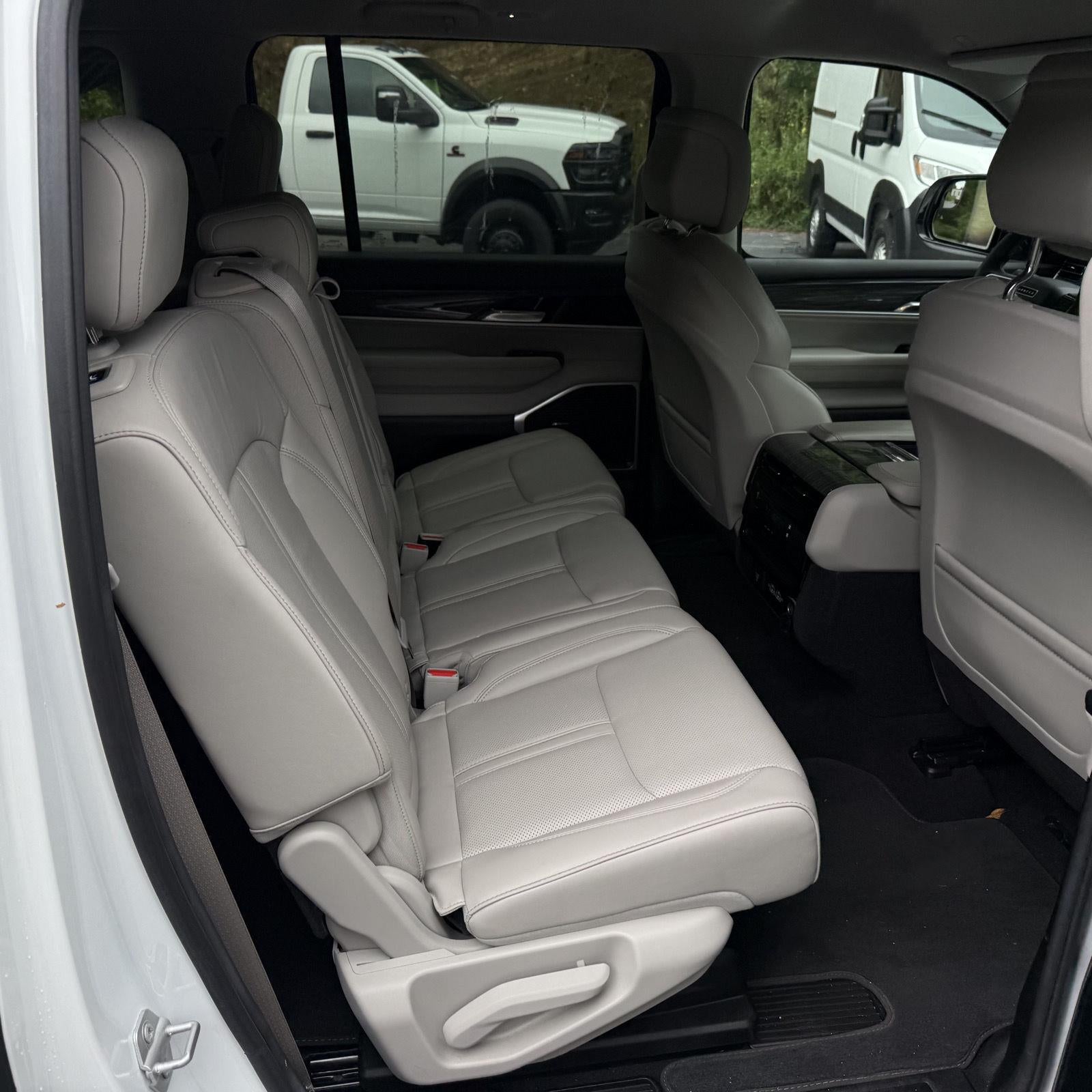 2022 Jeep Wagoneer Series II