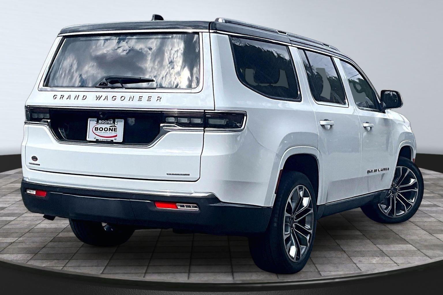 2022 Jeep Grand Wagoneer Series III