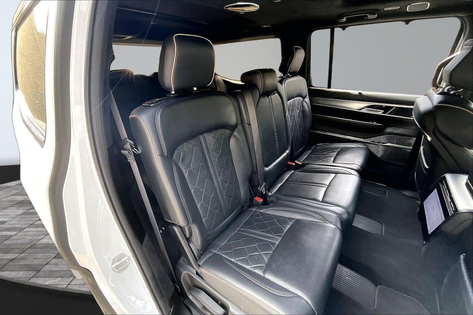 2022 Jeep Grand Wagoneer Series III