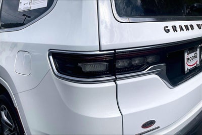 2022 Jeep Grand Wagoneer Series III