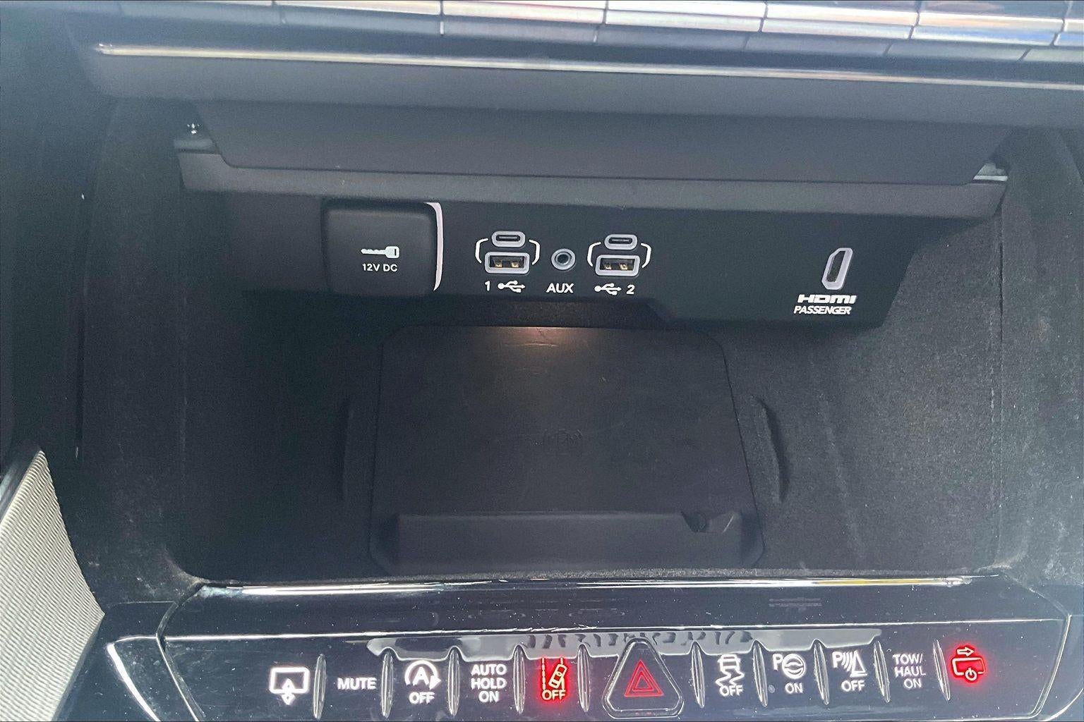 2022 Jeep Grand Wagoneer Series III