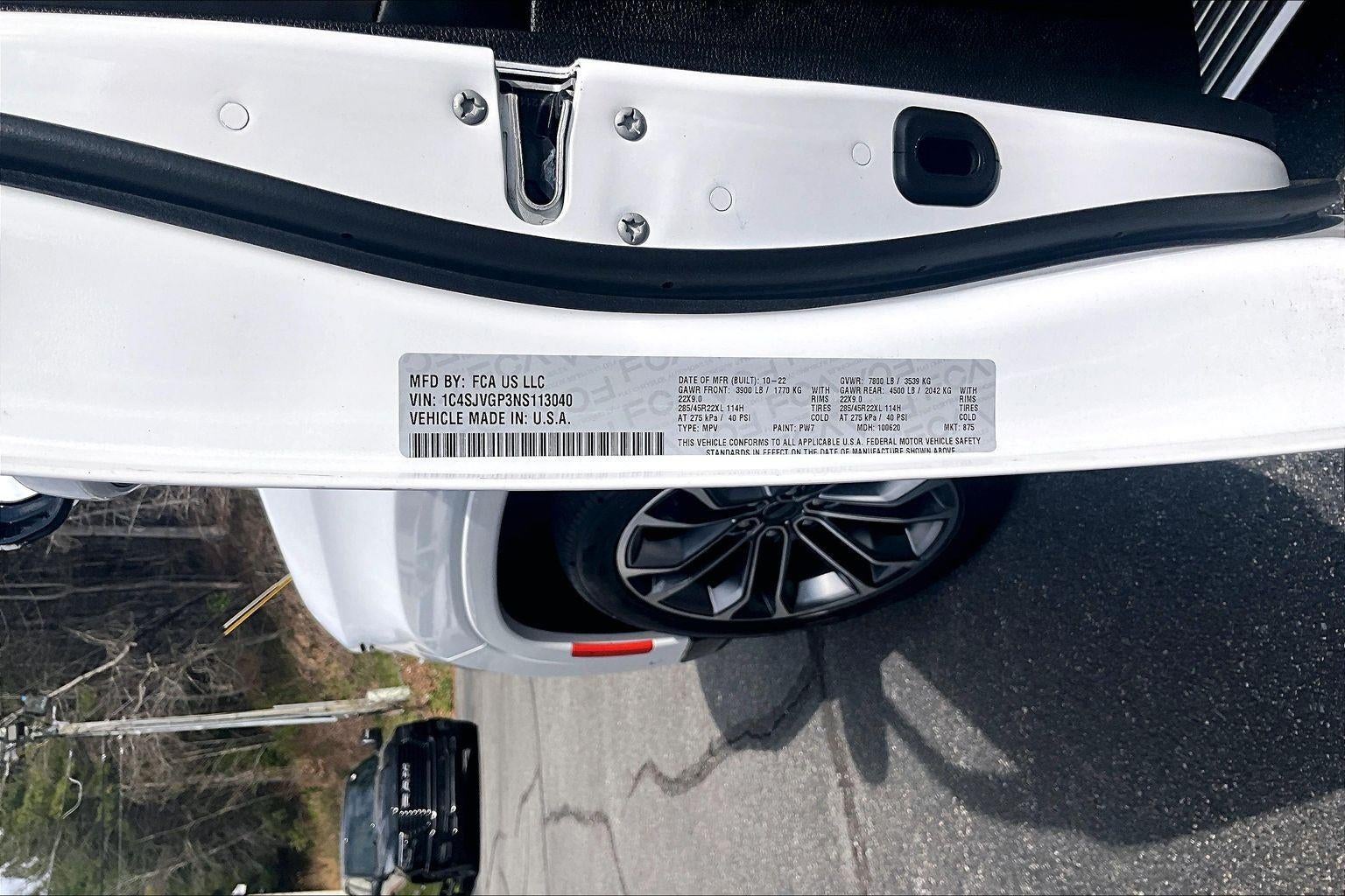 2022 Jeep Grand Wagoneer Series III