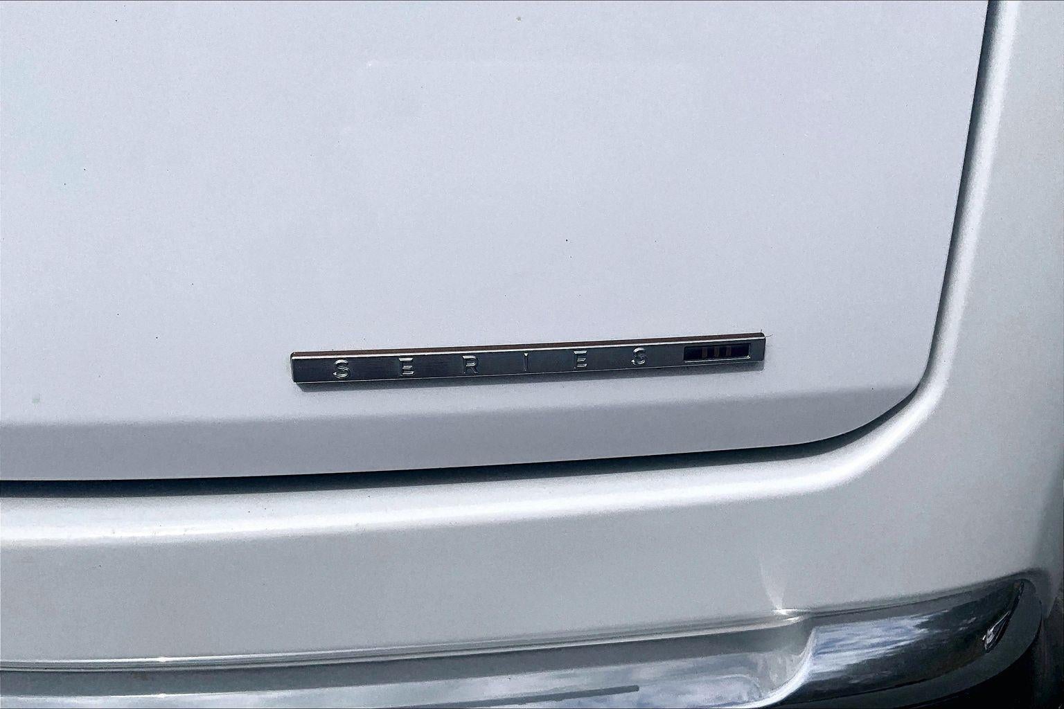 2022 Jeep Grand Wagoneer Series III