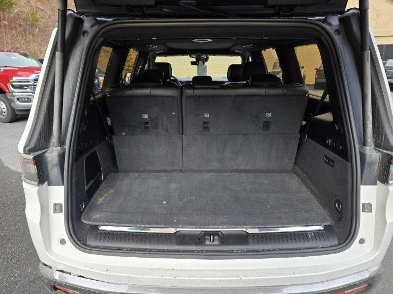 2023 Jeep Grand Wagoneer Series III