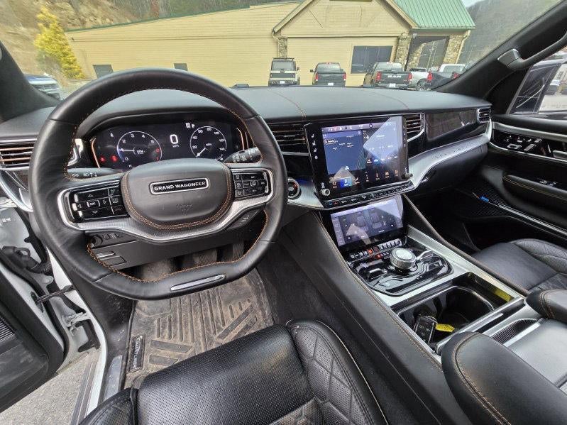 2023 Jeep Grand Wagoneer Series III