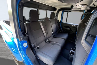 2023 Jeep Gladiator Overland