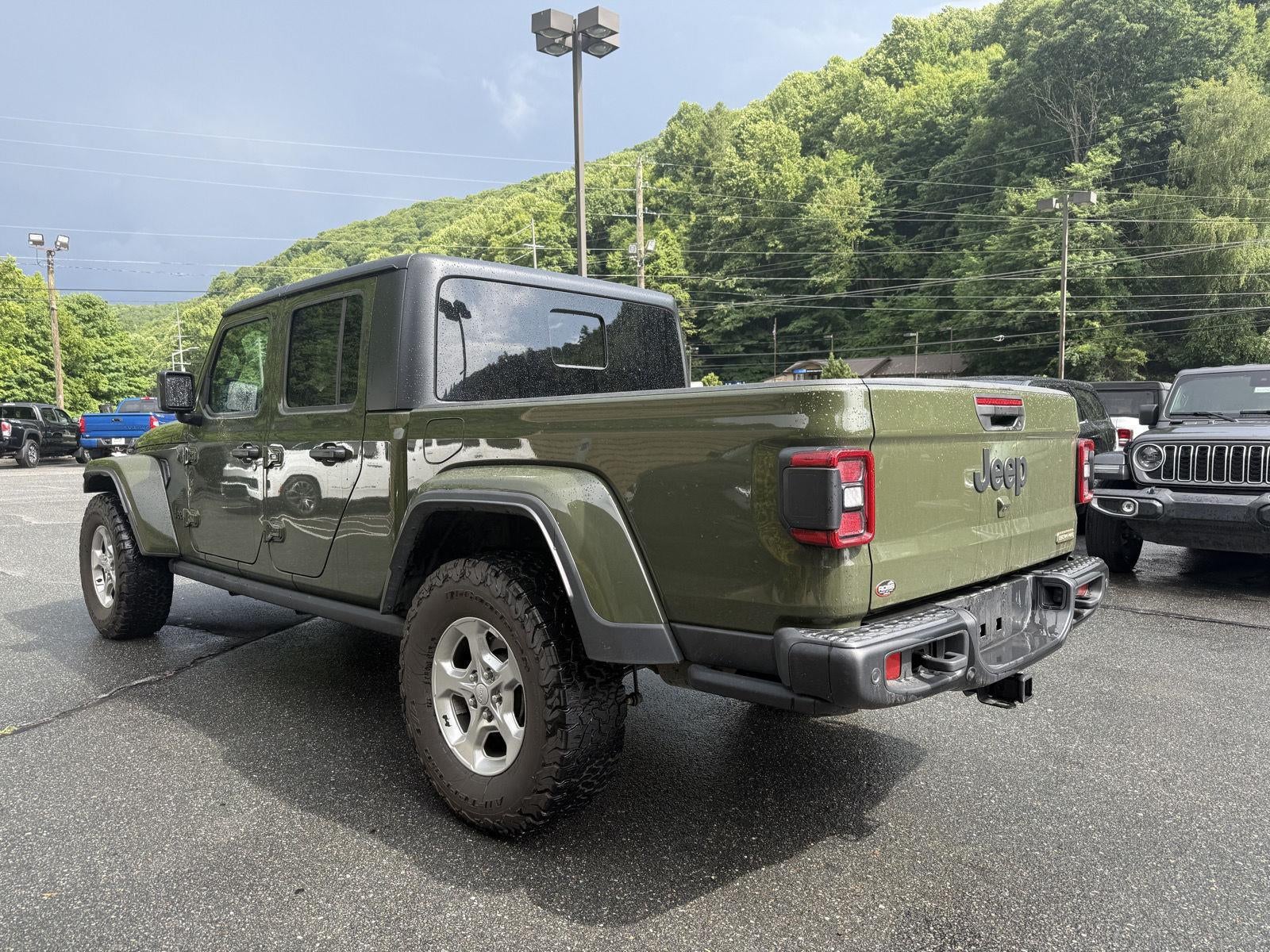2021 Jeep Gladiator Freedom
