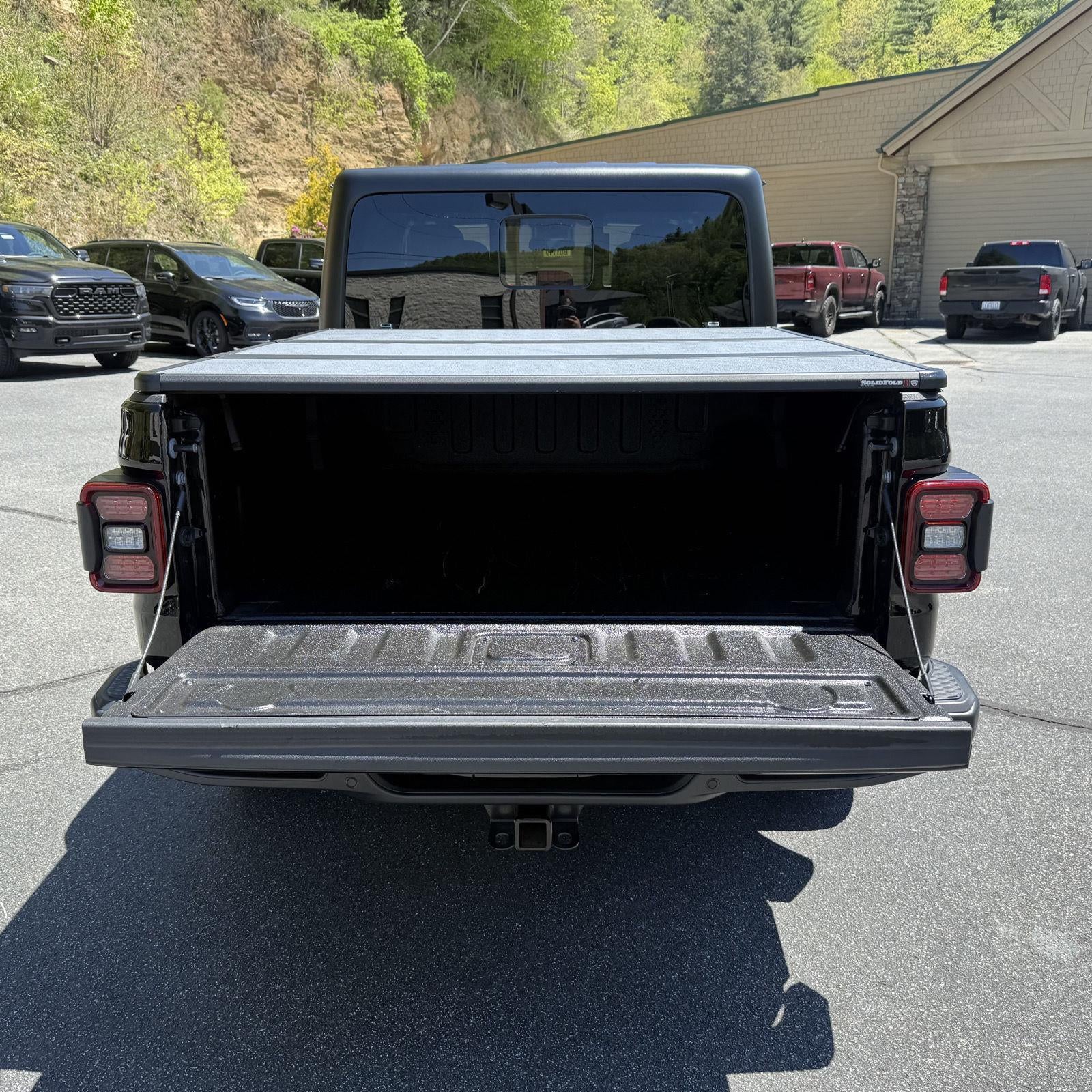 2024 Jeep Gladiator Mojave