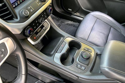 2020 GMC Acadia SLT