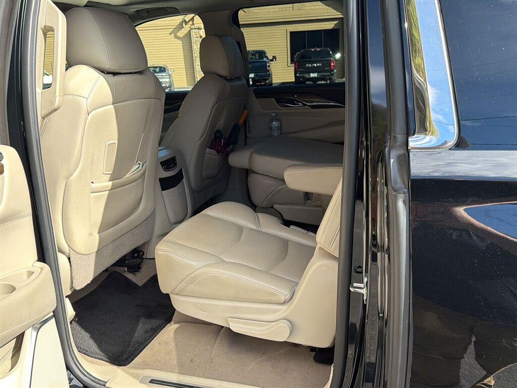 2019 Cadillac Escalade ESV Luxury