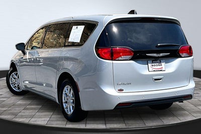 2026 Chrysler Voyager LX