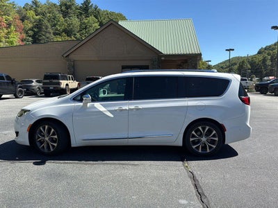 2019 Chrysler Pacifica Limited