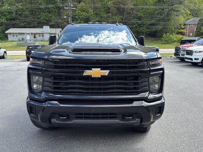 2024 Chevrolet Silverado 2500HD Custom