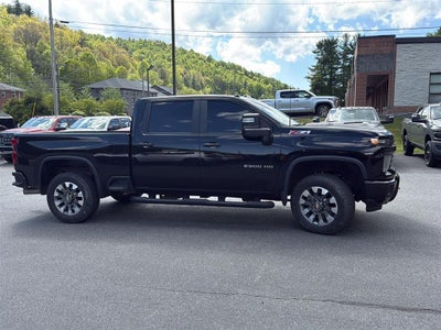 2024 Chevrolet Silverado 2500HD Custom