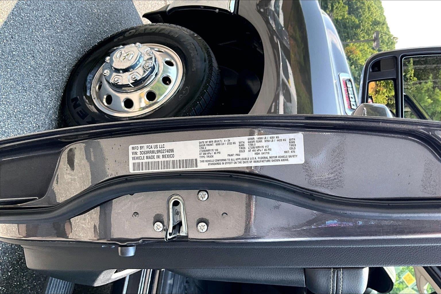 2024 RAM 3500 Laramie