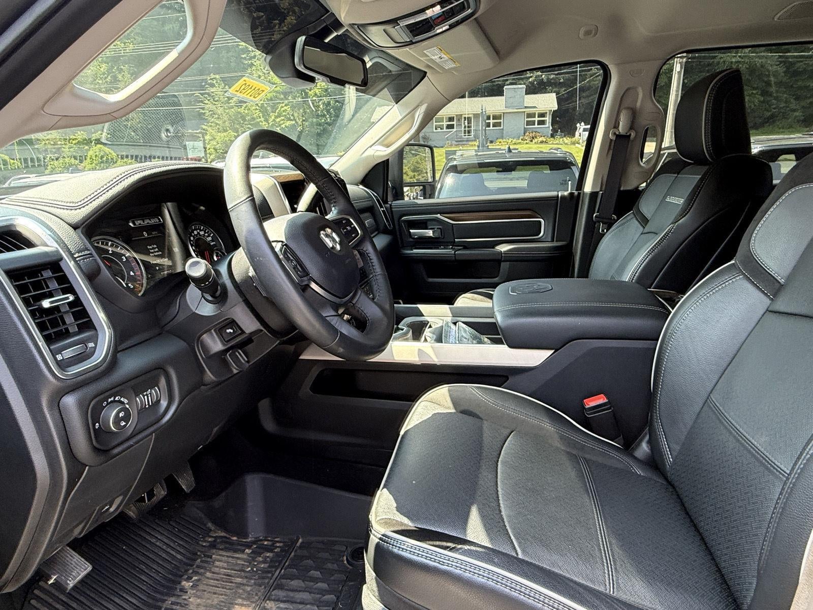 2024 RAM 3500 Laramie