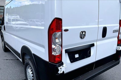 2025 RAM ProMaster Cargo Van Tradesman