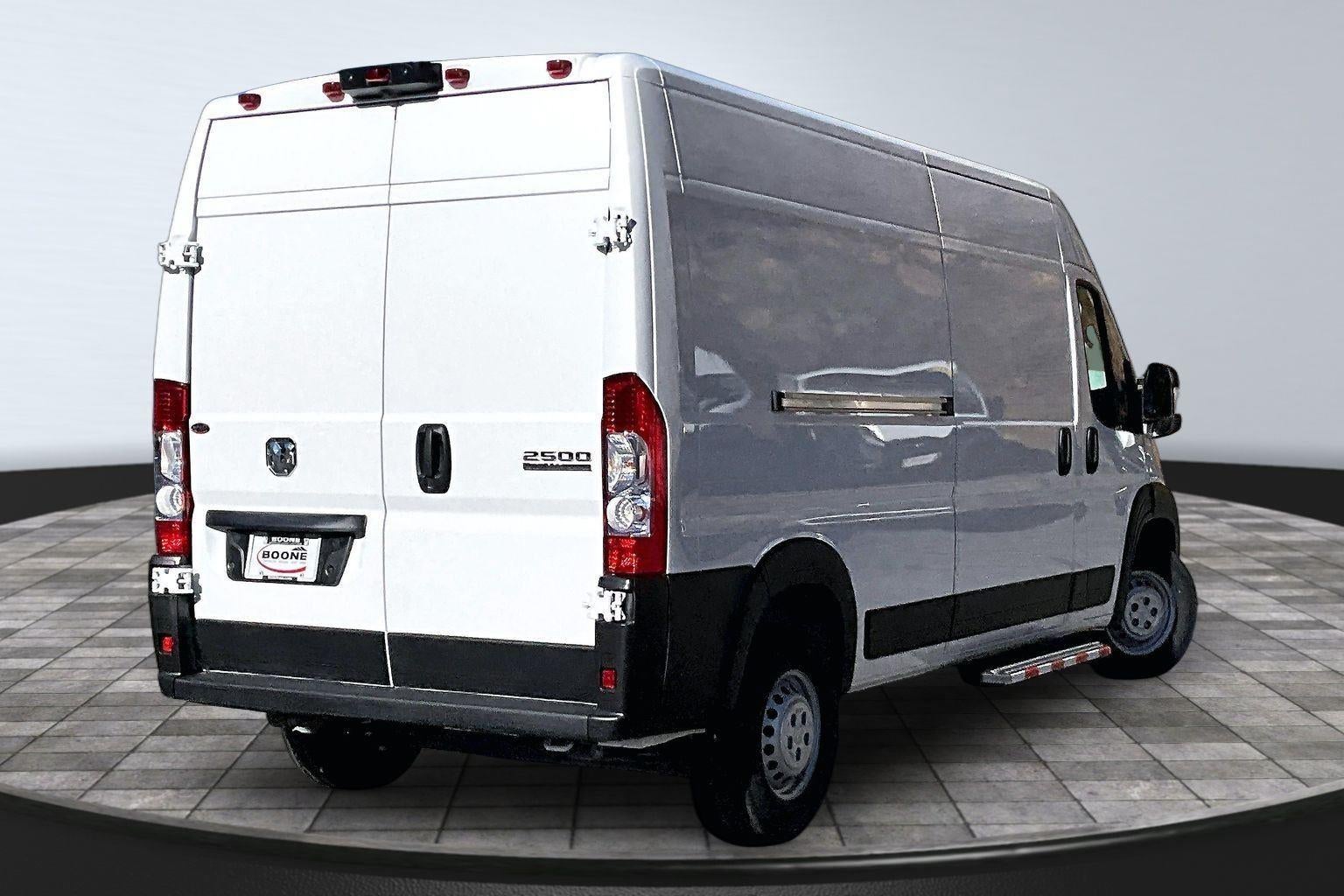 2025 RAM ProMaster Cargo Van Tradesman