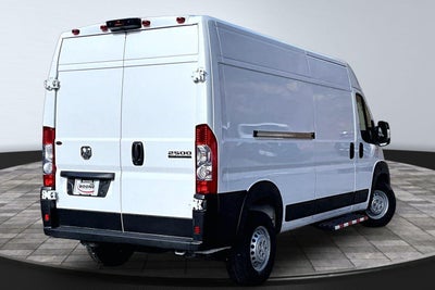 2025 RAM ProMaster Cargo Van Tradesman