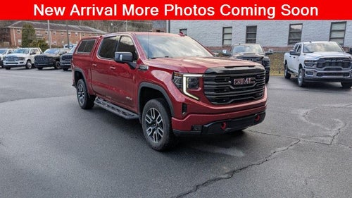 2025 GMC SIERRA 1500 AT4