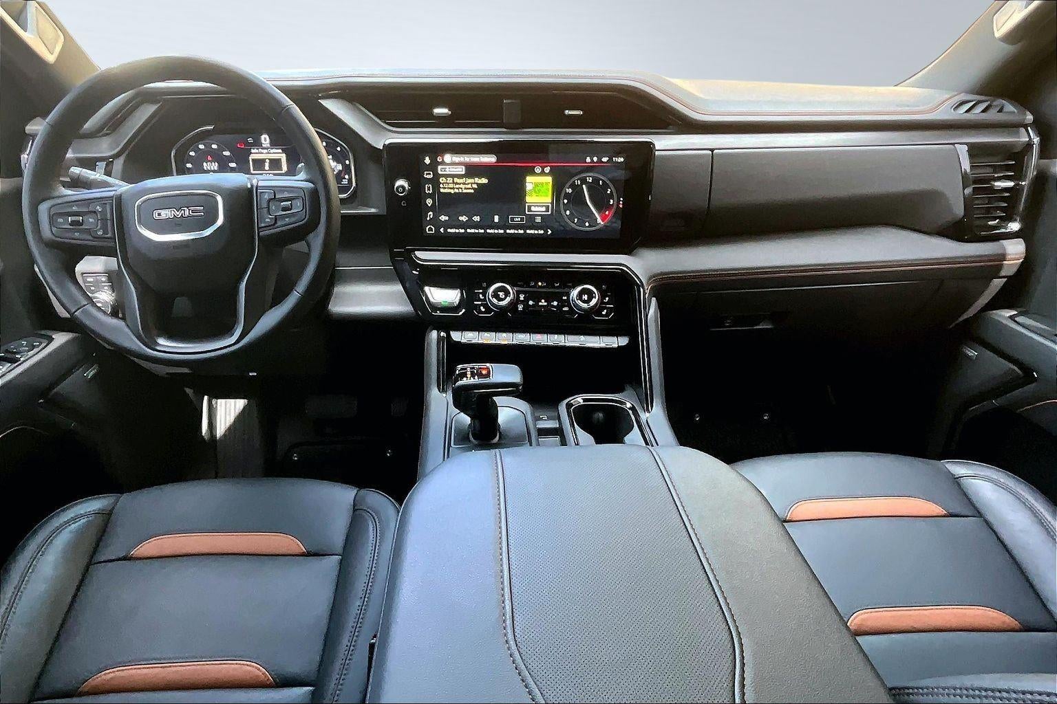 2025 GMC Sierra 1500 AT4