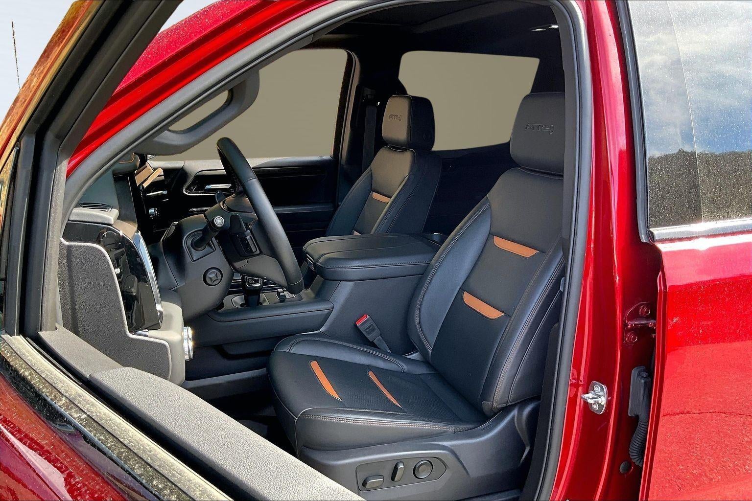 2025 GMC Sierra 1500 AT4