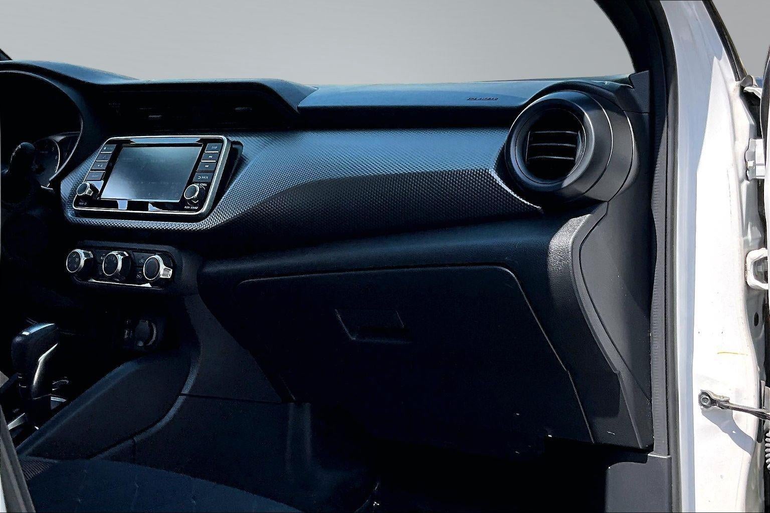 2020 Nissan Kicks S