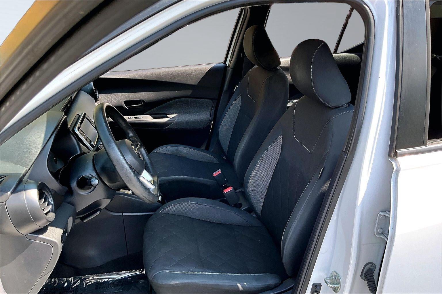 2020 Nissan Kicks S