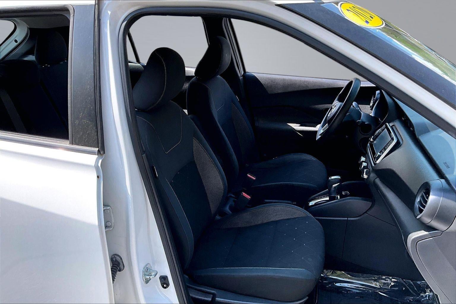 2020 Nissan Kicks S