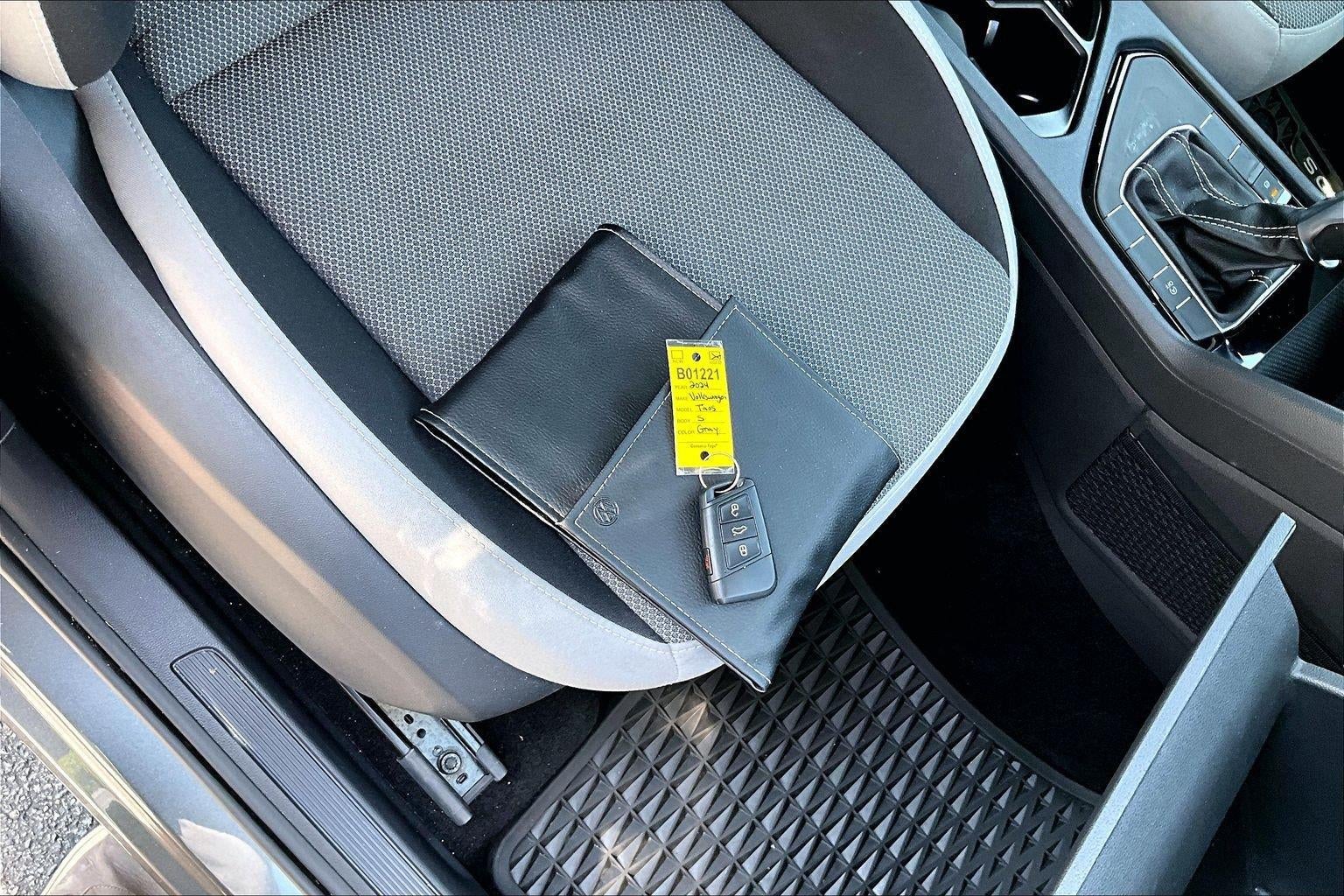 2024 Volkswagen Taos S